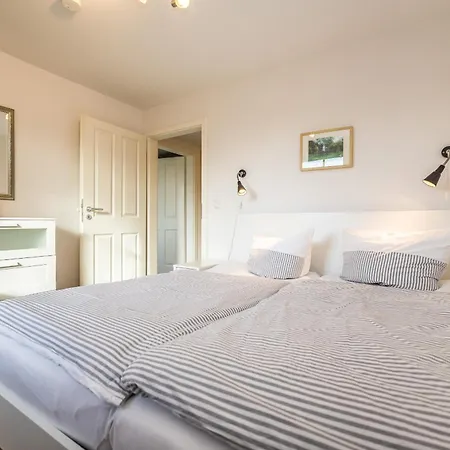 Rosenberg 24 Haus Deichrose Tatil Evi Zingst