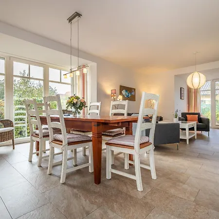 Rosenberg 24 Haus Deichrose Zingst