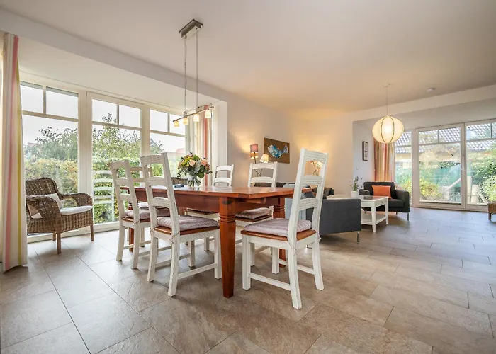 Rosenberg 24 Haus Deichrose Zingst